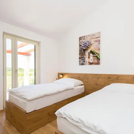 度假居 Nikoleta, Discover Your Paradise In Istria Nedeščina